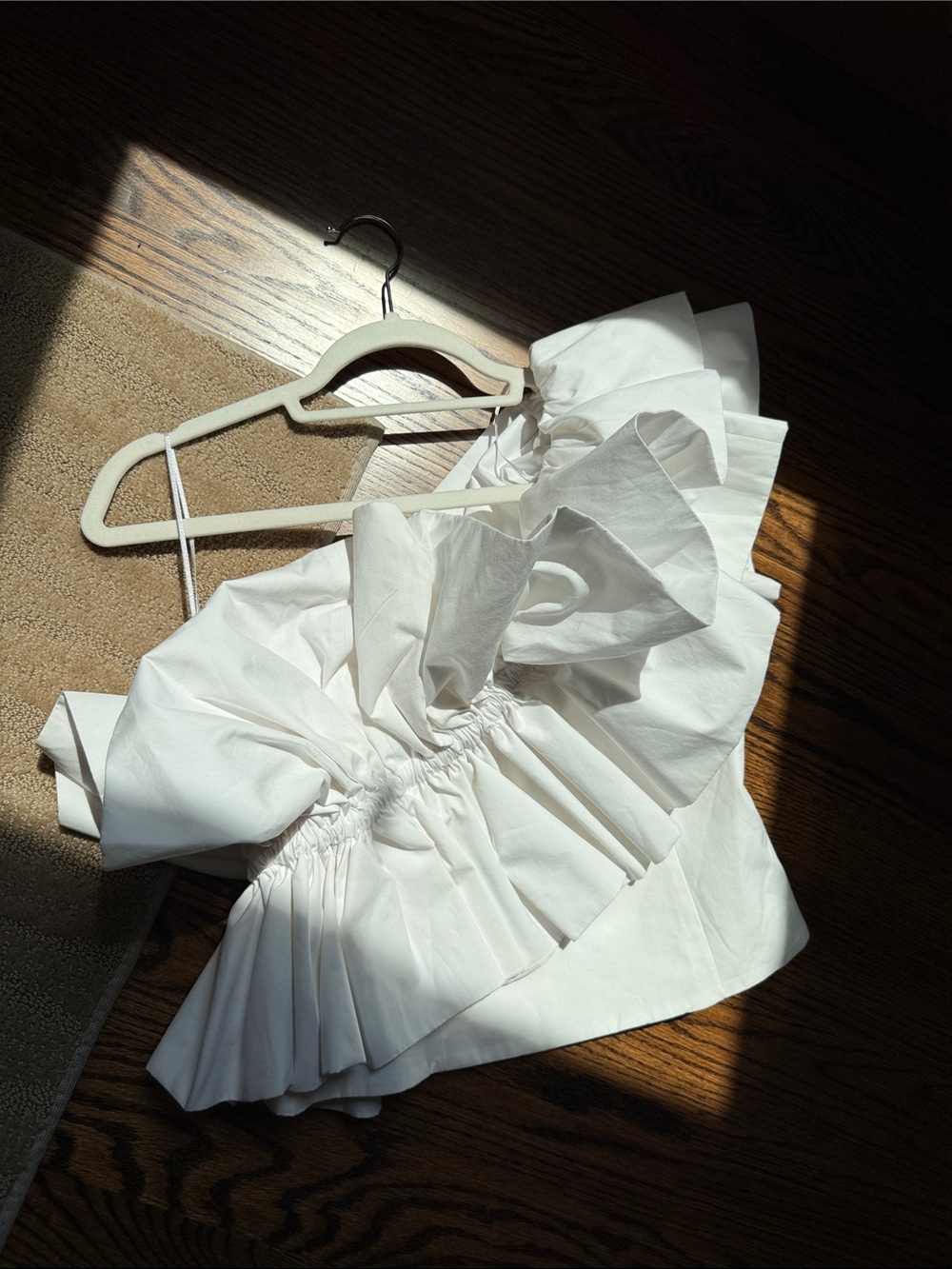 Zara White One-Shoulder Ruffle‎ Crop Top - Picture 15 of 17